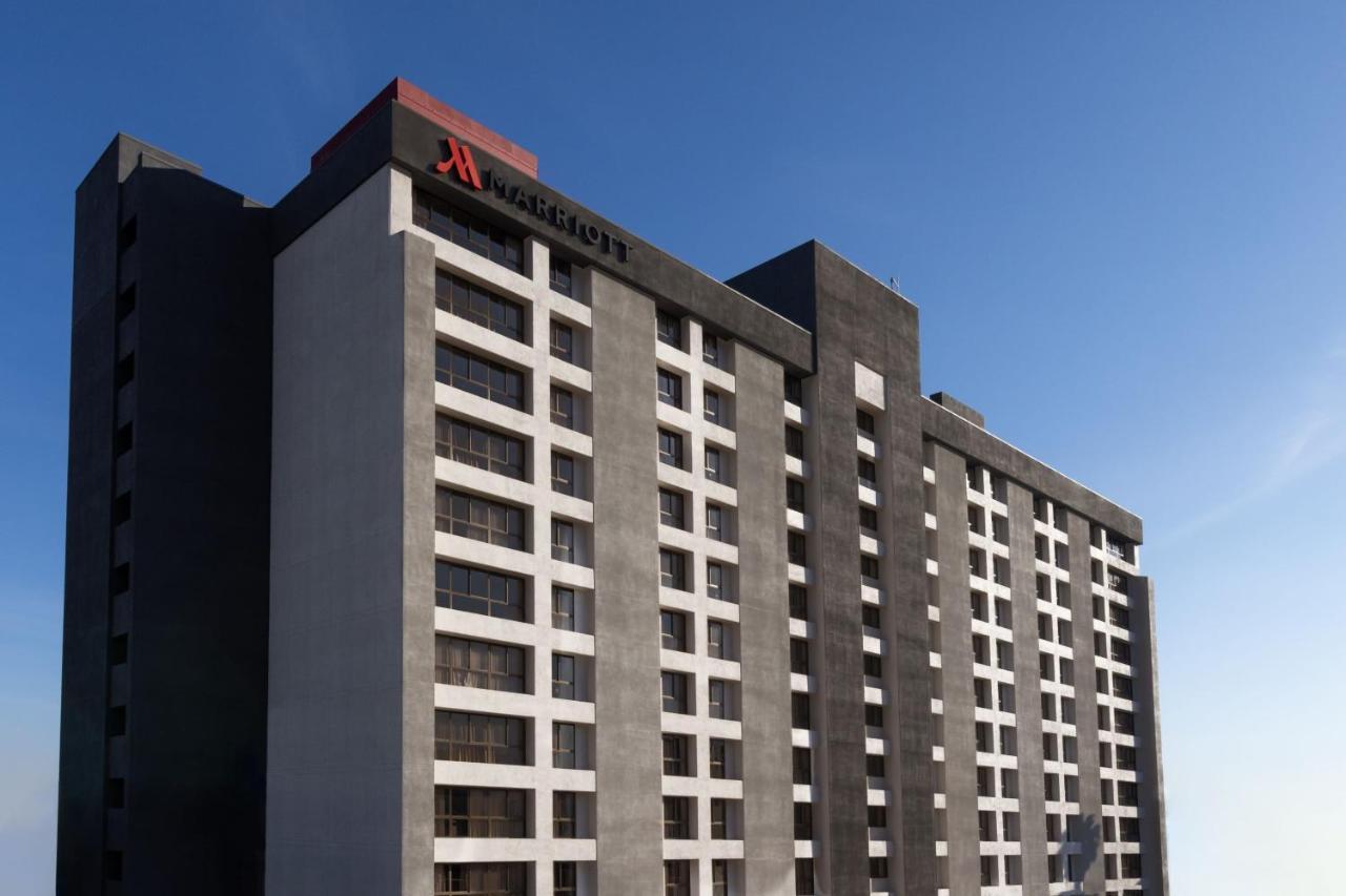 Marriott Riverside At The Convention Center Экстерьер фото